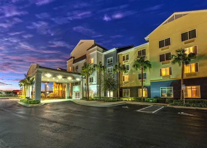 Fairfield Inn And Suites By Marriott Naples
